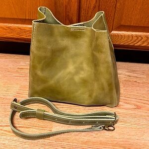 Portland leather goods Anjou butterfly almost perfect